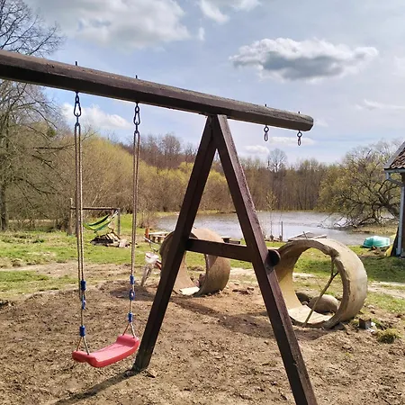 Mala Czarna Hatka Nyaraló Młynary